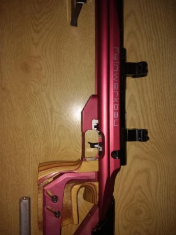 VENDO CARABINA FEINWERKBAU CALIBRE 22 modelo 2602, COMO NUEVA , con su nombre indica ya es conocida por 02