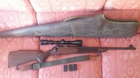 Buenas a todos
Vendo carabina Sako rimfire modelo Hunter en calibre .22 lr.
Perfecta para precisión, cañón 01