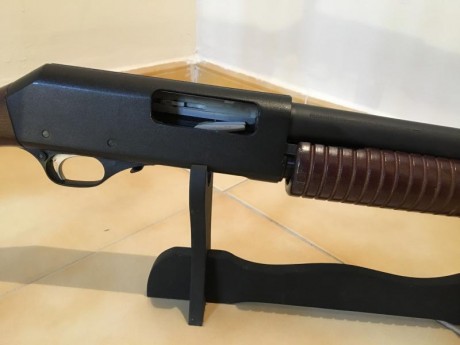 Buenos días,
vendo escopeta de corredera Fabarm por exceso de armas. Está en perfecto estado, no se ha 00