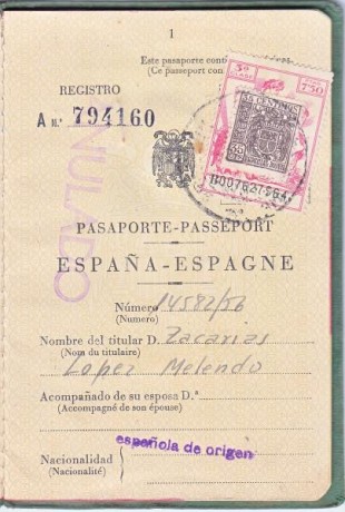  EN RECUERDO Y HOMENAJE A LOS QUE YA NO ESTÁN. 

Si pones en  GOOGLE   PASAPORTES EN LA MEMORIA  da igual 101