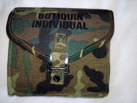 Vendo funda de botiquín boscoso del ET, con los elementos que se ven en la foto, que no son todos los 02