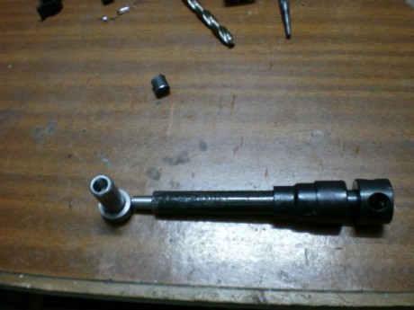 Bueno,primero decir que yo lo he querido llamar así,doble guía.
Es una idea que me llevaba rondando la 02