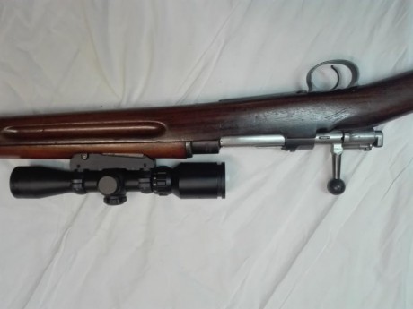 Lo vendo con las miras originales y un visor , tiene una precisión excelente
700 € 
Adjunto fotos , los 01