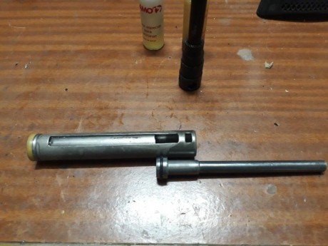 Bueno,primero decir que yo lo he querido llamar así,doble guía.
Es una idea que me llevaba rondando la 20
