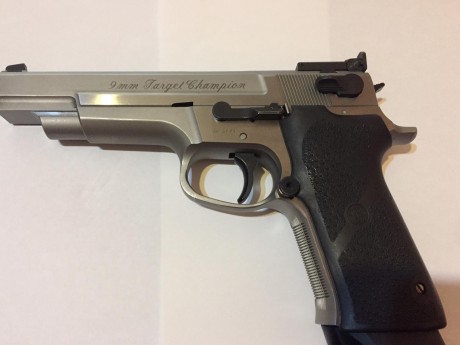 Vendo Walther GSP cal.22 buen estado y funcionamiento 400 Euros                         VENDIDA
      10