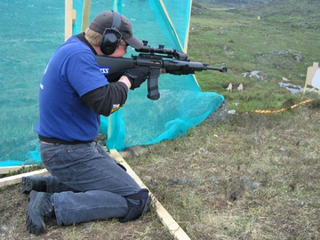 A la espera del reportaje que saldrá en el próximo diario, unas fotos de lo que usan estos chicos de IPSC:
https://www.armas.es/actualidad/noticias/30959-nordic-rifle-match-2010-6-tiradores-espanoles-compiten-en-esta-prueba-de-ipsc-fusil.html 10