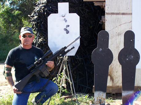 A la espera del reportaje que saldrá en el próximo diario, unas fotos de lo que usan estos chicos de IPSC:
https://www.armas.es/actualidad/noticias/30959-nordic-rifle-match-2010-6-tiradores-espanoles-compiten-en-esta-prueba-de-ipsc-fusil.html 30