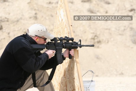 A la espera del reportaje que saldrá en el próximo diario, unas fotos de lo que usan estos chicos de IPSC:
https://www.armas.es/actualidad/noticias/30959-nordic-rifle-match-2010-6-tiradores-espanoles-compiten-en-esta-prueba-de-ipsc-fusil.html 70