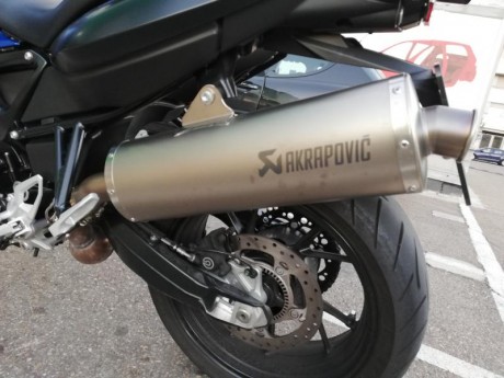 Hola foro.
Vendo mi BMW F800-R. No la empleo prácticamente nada y para que se llene de polvo, pues que 10