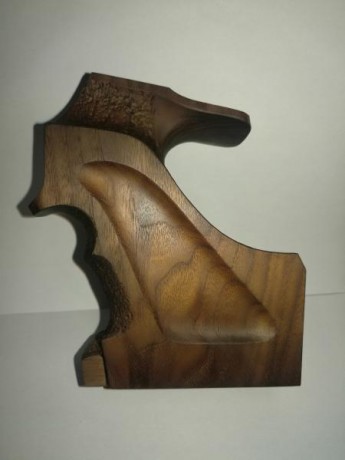 Cacha original para Steyr LP10 y para LP50.
TALLA M
Estado como nueva, está intacta, sin retoques.
PRECIO 01