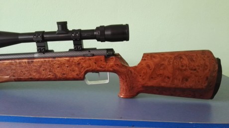 un amigo del club ( el de siempre ) me pide que le ponga a la venta esta magnifica carabina anschutz 54 20