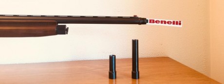 Vendo escopeta  BENELLI SL 121 
Semiautomatica,polichoque exterior, C/ 12/70,
cañón de 61 cm.
2 boquillas 00