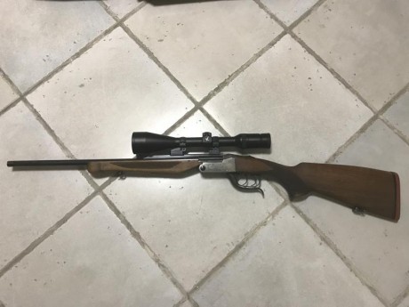 vendo zanardini modelo plegable en calibre 243 winchester el rifle se encuentra en jaen. Lo compre en 02