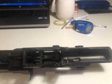 De enero del 44, mecaniza y funciona perfectamente. Acompañó clío de 8, bayoneta y correa original. regalo 42