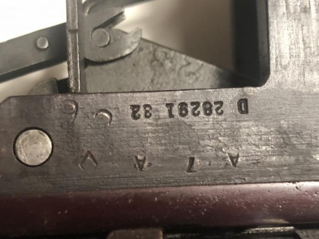 De enero del 44, mecaniza y funciona perfectamente. Acompañó clío de 8, bayoneta y correa original. regalo 52