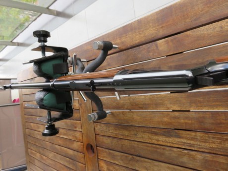 Venda muy a mi pesar esta magnifica carabina Winchester 94 22 lr en muy buen estado como se podrá apreciar 12