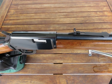 Venda muy a mi pesar esta magnifica carabina Winchester 94 22 lr en muy buen estado como se podrá apreciar 11