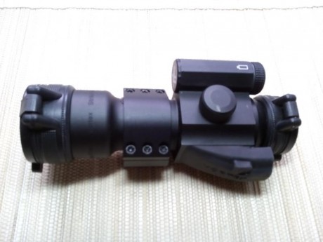 Hola.En venta visor Vortex Strikefire.Es el modelo que tiene posibilidad de punto rojo y verde.Muy poco 02