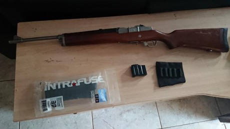 Como reza el titulo cambio esta Ruger Mini 14 impecable por Colt Sporter A1(preferentemente) o A2,tambien 01