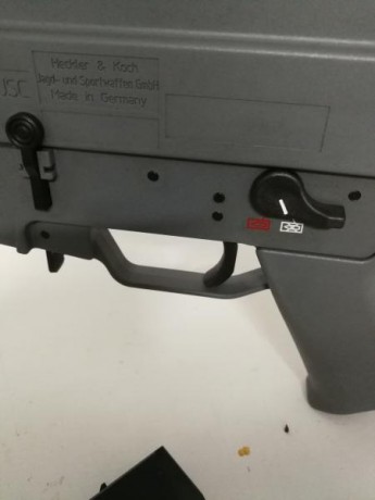 Hola, vendo este HK calibre 45 ACP
Precio 850 eur 110