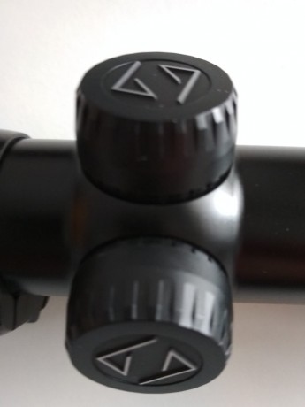 Un amigo me pide anunciar su visor, un Zeiss Diavari 2,5-10x50, estado impoluto sin marcas, arañazos ni 00