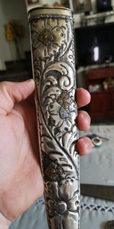 Hola, pues como reza pongo estos 2 hermanos a la venta, cambio. 
Ambos con vaina y mango de alpaca, es 40