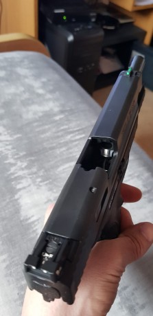A petición de mi compañero  Raul , del mismo club al que voy, os pongo a la venta esta magnífica  pistola 01