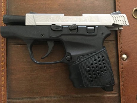 vendo mi arma particular s&w bodyguard 380, la compre nueva, hace menos de un año y el estado es perfecto, 02