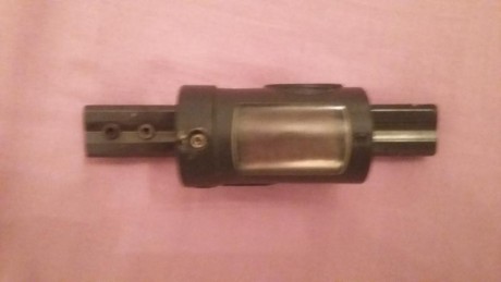 Rifle practicamente nuevo, apenas tiros, con 3 cargadores. Dos de 2 tiros y otro de 5
Lleva visor Zeiss 10