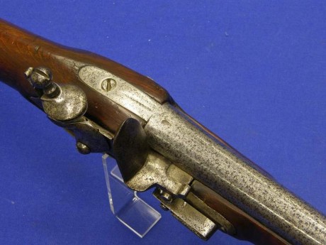 Voy a colocar unas fotos de un arma larga alemana de llave de mecha del siglo XVI. 61