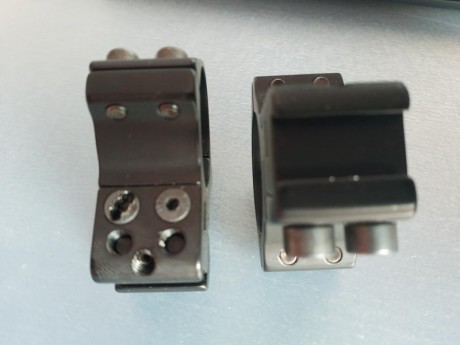 Buenas.
Se venden monturas regulables en altura.unico pero es que uno de los tornillos tiene rebaje ya 00