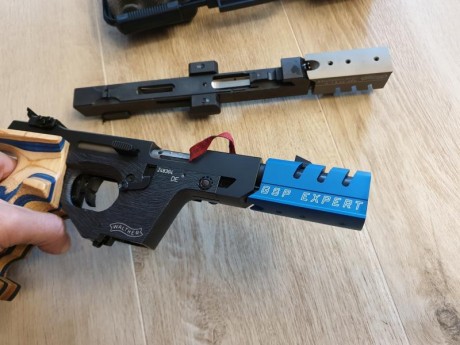 Pistola WALTHER GSP EXPERT con 2 cañones, uno calibre 22 y otro calibre 32. Tiene 3 años, el cañón cal. 02
