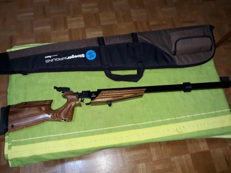 Buenas a todos,
He decidido hacer una review de esta carabina, ya que poco o nada se sabe de ella, ya 61