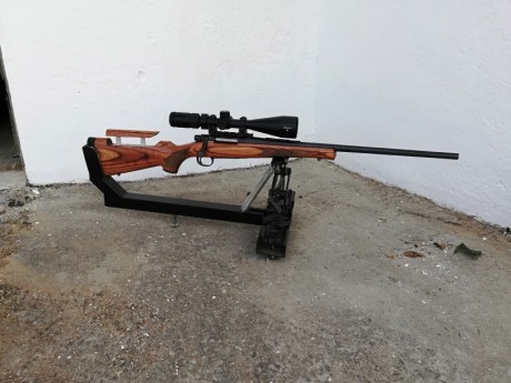 Hola, pues intentando vaciar un poco el armero, pongo a la venta un rifle Remington Seven 7mm Remington 01