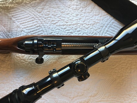 Vendo Remington 270 con montura Apel con Visor BAUSCH&LOMB 3-9X40. En perfecto estado. La he usado 72