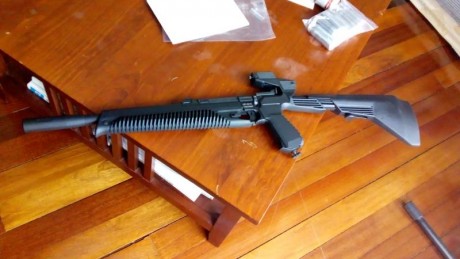 Se vende pistola BAIKAL 651M con factura aún en garantía. 
Es arma de doble acción alimentada bombonas 22