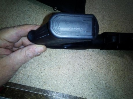 Hola, vendo escopeta de corredera MOSSBERG con dos cañones, uno liso y el otro estriado especial para 41