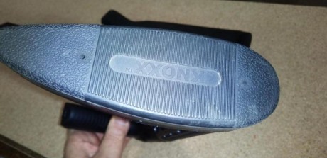 Hola, vendo escopeta de corredera MOSSBERG con dos cañones, uno liso y el otro estriado especial para 40