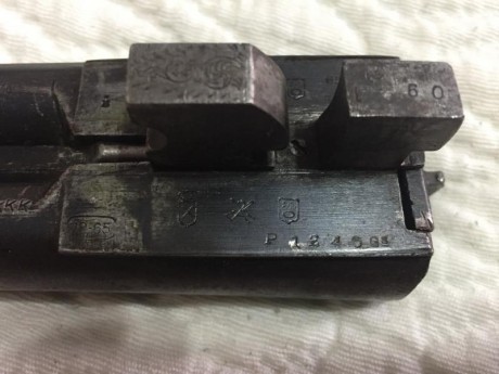Hola, queria saber si alguien me puede hechar una mano, con una escopeta que heredé de mi abuelo, me gustaría 02