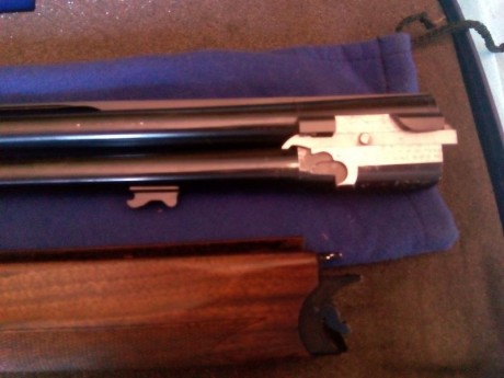 Buenos dias
tal y como dice el anuncio, se vende escopeta Beretta Perennia sv10 
con sistema de regulacion 12