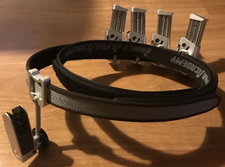Pongo a la venta una fantástica STI Apeiro.
Perfecta para IPSC en la modalidad de Standard o para precision, 00
