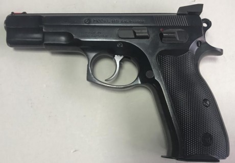 Vendo CZ-85 en buenas condiciones, con elementos de puntería cambiados por los de la CZ-Shadow, Cal. 9 01