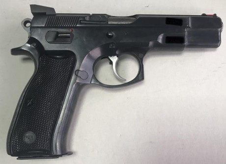 Vendo CZ-85 en buenas condiciones, con elementos de puntería cambiados por los de la CZ-Shadow, Cal. 9 00