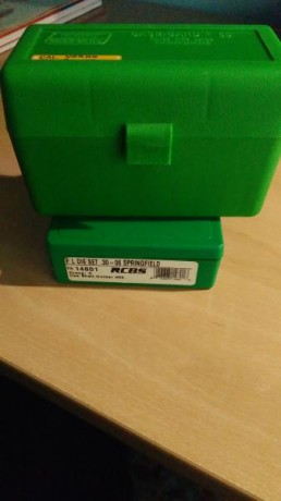 :evil: VENDO DAIS RCBS 30-06 NUEVOS.
REGALO SHELL HOLDER N\3 Y CAJA CON 50 VAINAS DE UN TIRO NORMA.
 50 00