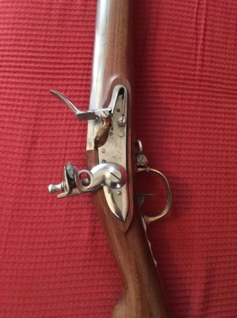 Un compañero vende un mosquete de la marca Pedersoli, modelo An IX de Dragones. Calibre .69, Estado impecable 01