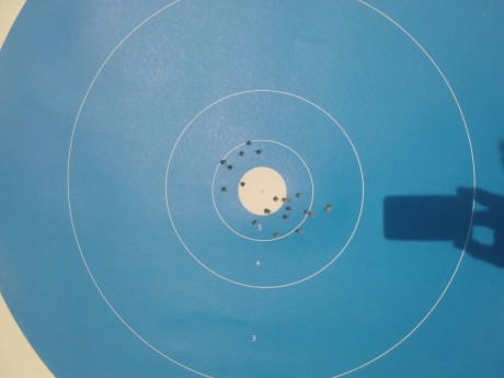 Bueno pues lo dicho, ofrezco magnifico rifle R700 calibre 308 para F-class, desde los 100M a las 900Y, 20