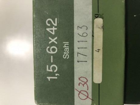Está completamente nuevo, sin uso, nunca llegó sacarse de su caja. Lo vendo por 450€. Vivo en Madrid 00