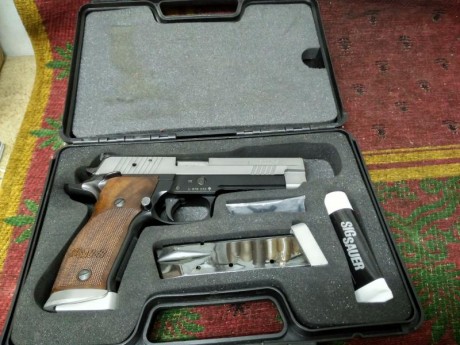 Vendo Sig Sauer P 226 X Five AL SO 5", la aligerada, peso 1030g.
Disparador ajustable entre 1 y 1,600 51