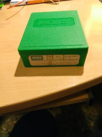 VENDO DAIS RCBS 7 X 57 .CON EL SHELL HOLDER N\ 11.
53€ GASTOS INCLUIDOS.

DIE RCBS CAL. 270 WIN, MODELO 32