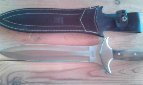Vendo 12 cuchillos nuevos a estrenar solo en la vitrina de casa
Muela gran duque Vendido
Muela montero 90